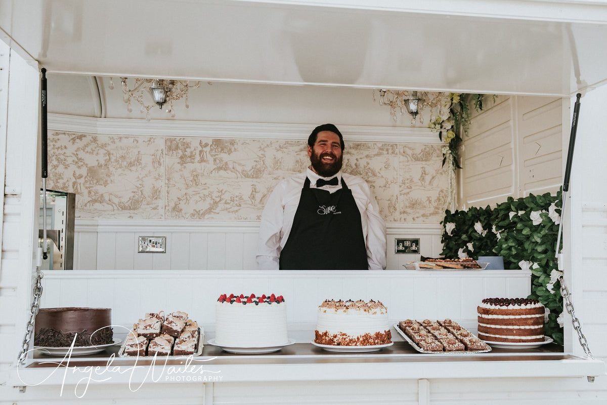 Sweet Pea, the vintage Rice Beaufort horsebox bakery trailer